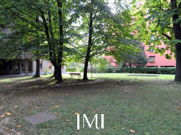 appartamento in vendita a Monza in zona Ospedale San Gerardo
