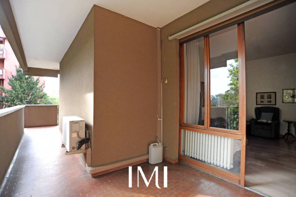 appartamento in vendita a Monza in zona Ospedale San Gerardo