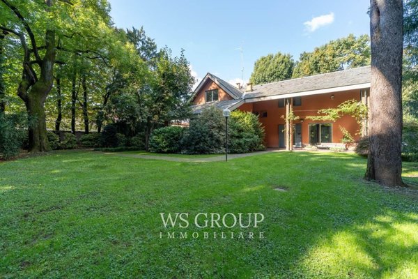 casa indipendente in vendita a Monza