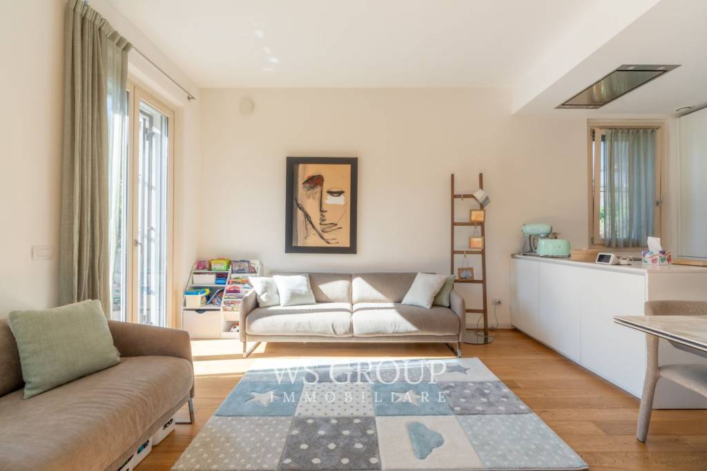 appartamento in vendita a Monza in zona Centro Storico