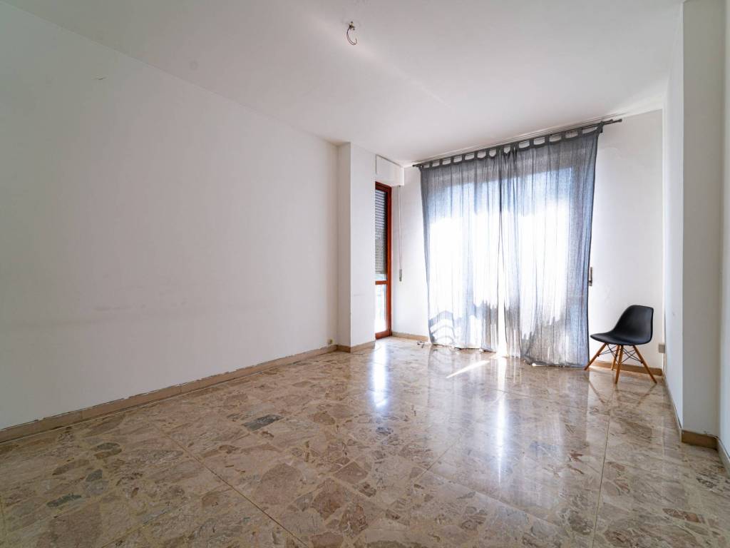 appartamento in vendita a Monza in zona Centro Storico