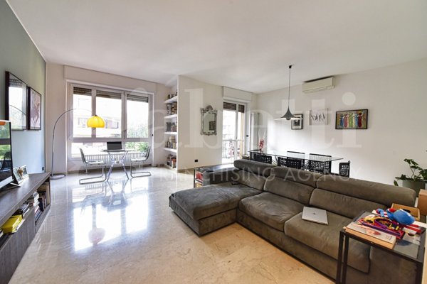 quadrivano in vendita a Monza in zona Centro Storico