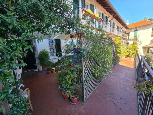 appartamento in vendita a Monza in zona Centro Storico