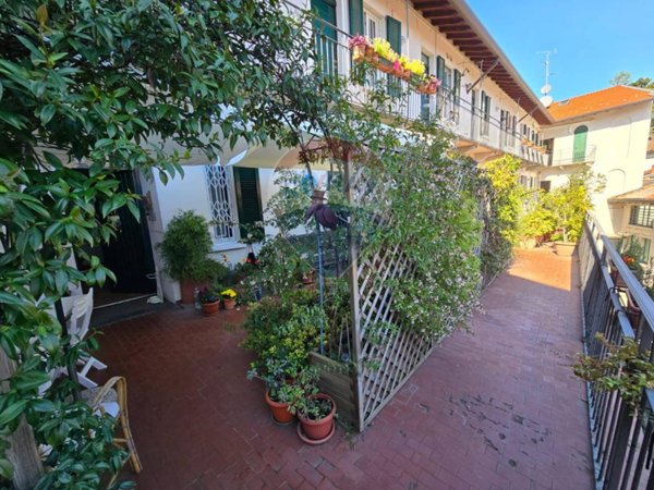 appartamento in vendita a Monza in zona Centro Storico