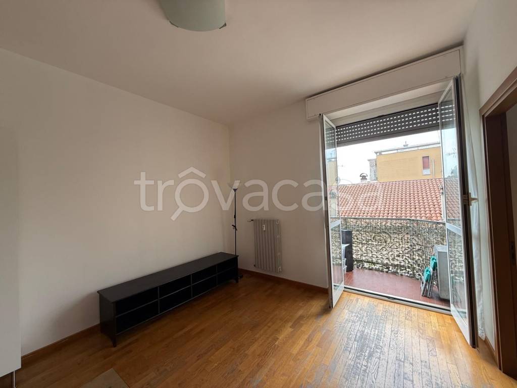 appartamento in vendita a Monza in zona Centro Storico