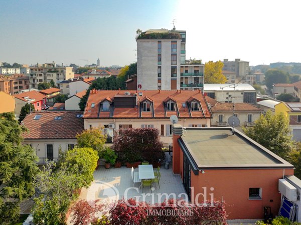 appartamento in vendita a Monza in zona Centro Storico