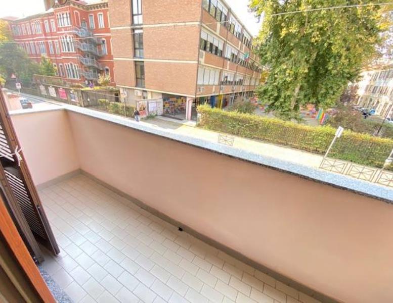 appartamento in vendita a Monza in zona Centro Storico