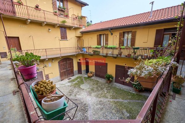 appartamento in vendita a Monza in zona Centro Storico