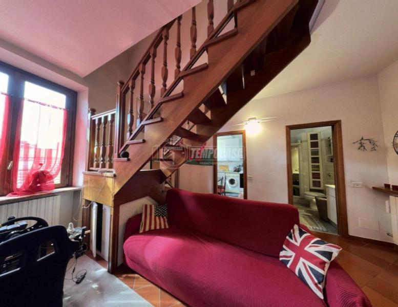 appartamento in vendita a Monza in zona Centro Storico