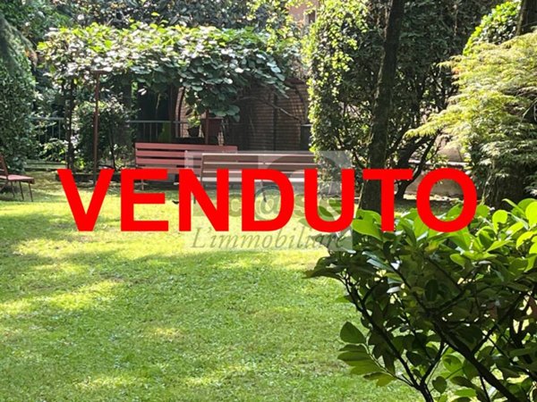 appartamento in vendita a Monza in zona Centro Storico