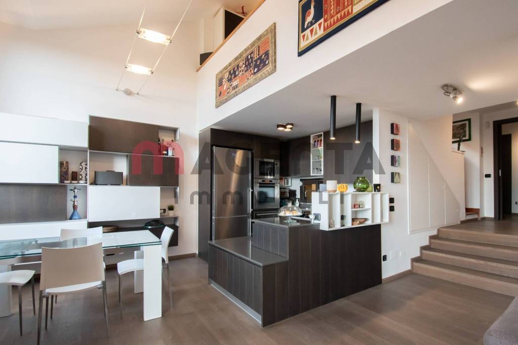 appartamento in vendita a Monza