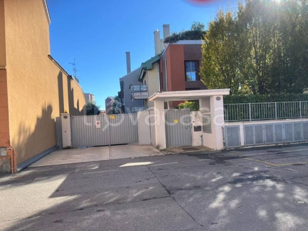 appartamento in vendita a Monza