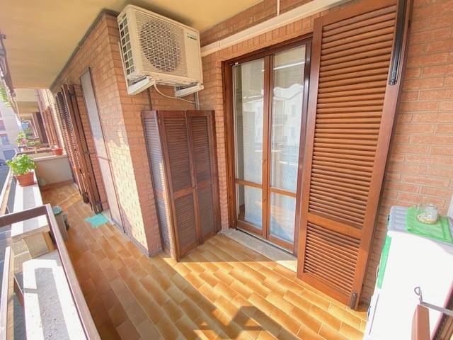 appartamento in vendita a Monza in zona Centro Storico