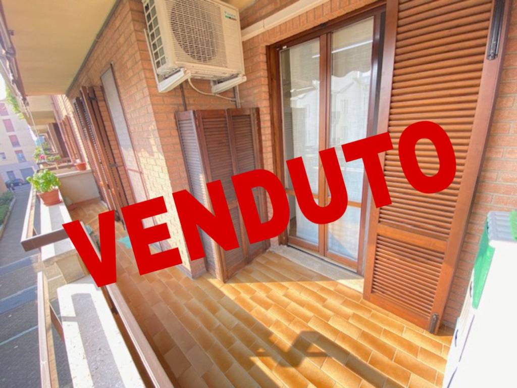 appartamento in vendita a Monza in zona Centro Storico