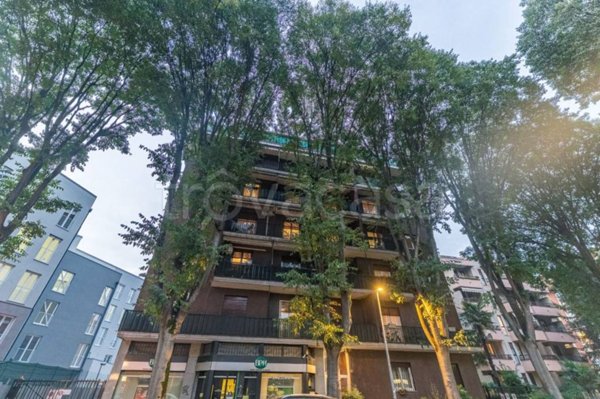 appartamento in vendita a Monza in zona Centro Storico