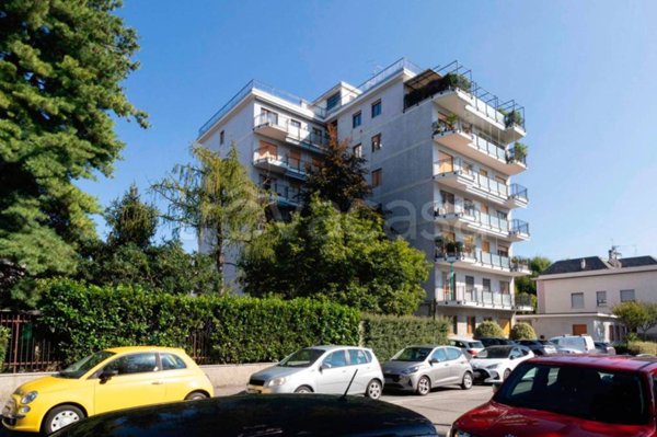 ufficio in vendita a Monza in zona Centro Storico