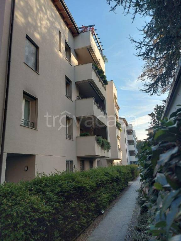 appartamento in vendita a Monza