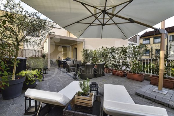 appartamento in vendita a Monza in zona Centro Storico