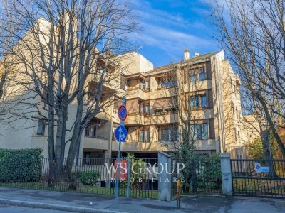 appartamento in vendita a Monza in zona Centro Storico