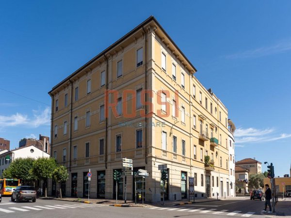 appartamento in vendita a Monza in zona Centro Storico