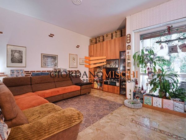 appartamento in vendita a Monza in zona Centro Storico