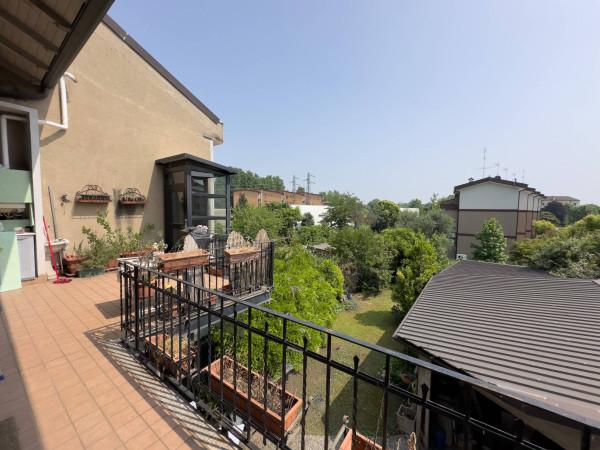 casa indipendente in vendita a Monza in zona Centro Storico