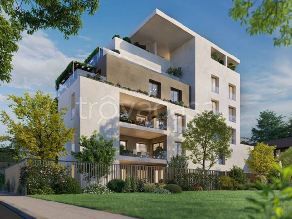 appartamento in vendita a Monza in zona Centro Storico