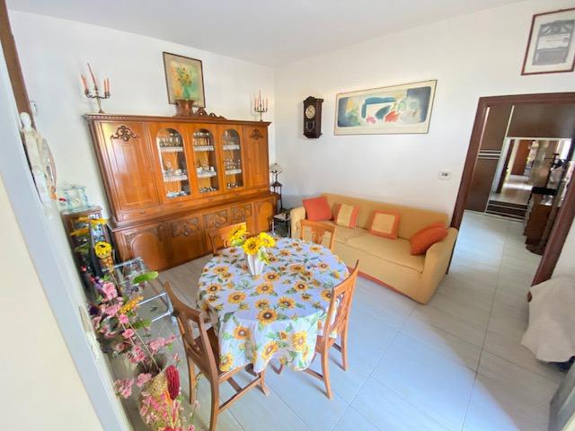 appartamento in vendita a Monza in zona Centro Storico