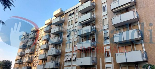 appartamento in vendita a Monza in zona Centro Storico