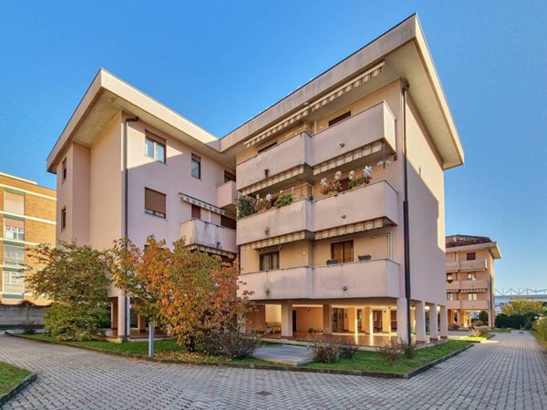 appartamento in vendita a Monza