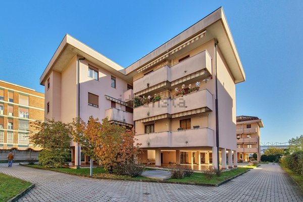 appartamento in vendita a Monza