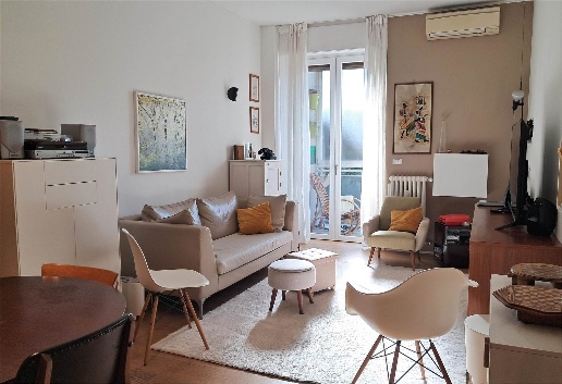 appartamento in vendita a Monza in zona Centro Storico