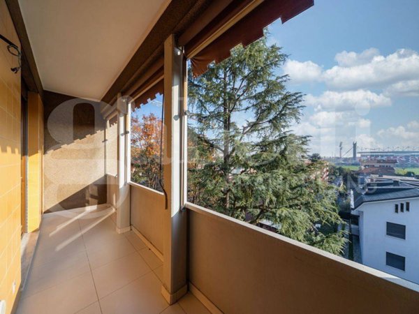 appartamento in vendita a Monza in zona Centro Storico