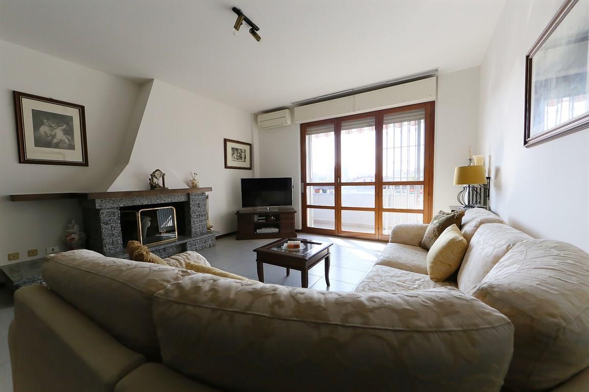 appartamento in vendita a Monza