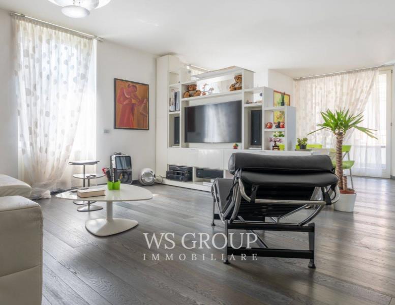 casa indipendente in vendita a Monza in zona Centro Storico