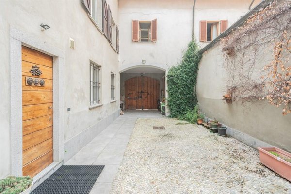 casa indipendente in vendita a Monza