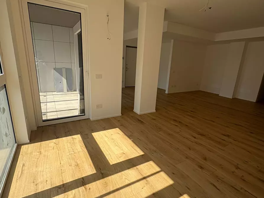 appartamento in vendita a Monza in zona Centro Storico