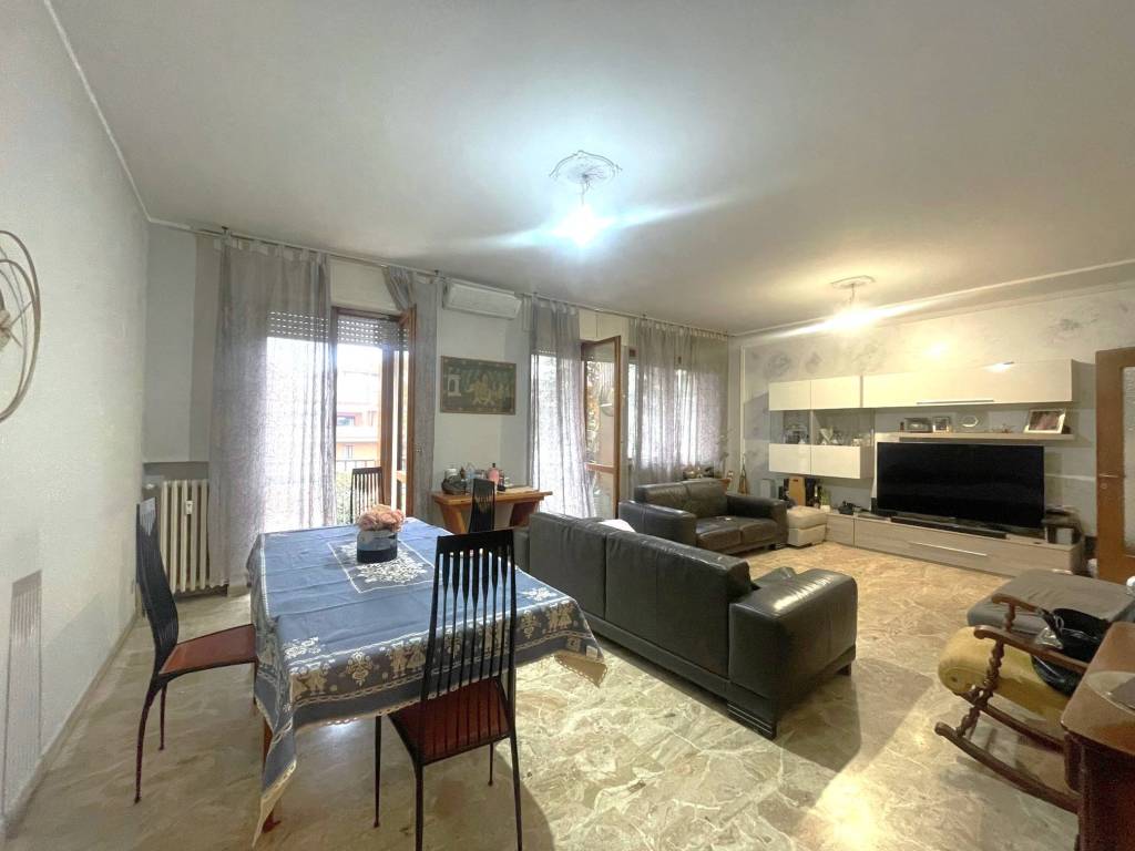 appartamento in vendita a Monza