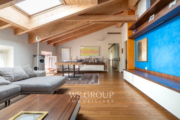 appartamento in vendita a Monza in zona Centro Storico