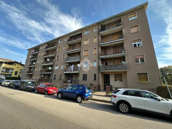 appartamento in vendita a Monza in zona Centro Storico