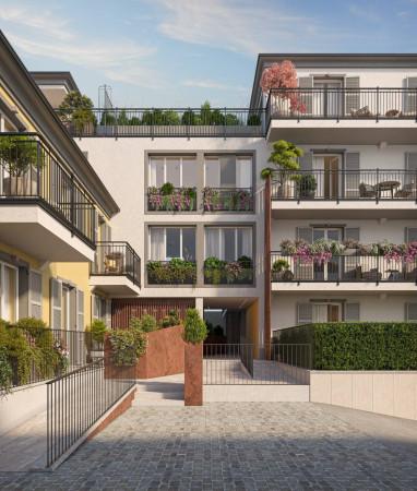 appartamento in vendita a Monza in zona Centro Storico