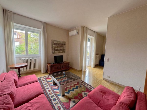 appartamento in vendita a Monza in zona Centro Storico