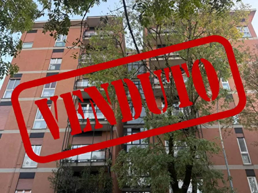 appartamento in vendita a Monza in zona Centro Storico