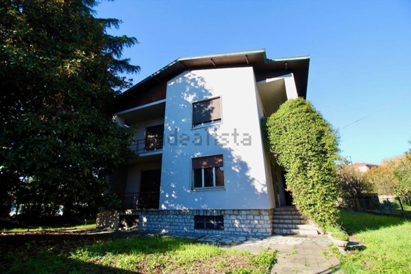casa indipendente in vendita a Monza