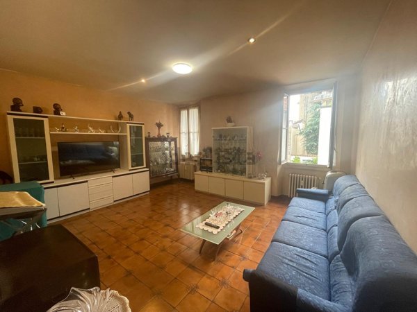 appartamento in vendita a Monza in zona Centro Storico