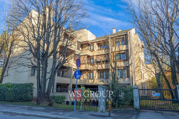 appartamento in vendita a Monza in zona Centro Storico