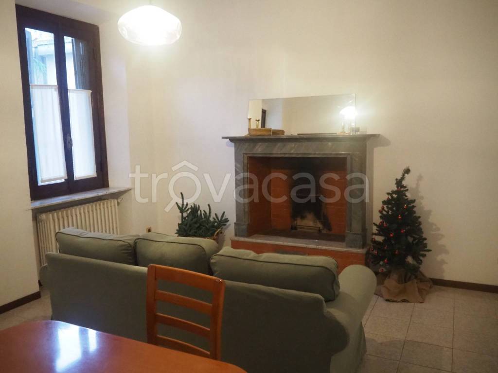 appartamento in vendita a Monza in zona Centro Storico