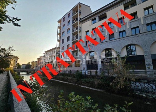 appartamento in vendita a Monza in zona Centro Storico