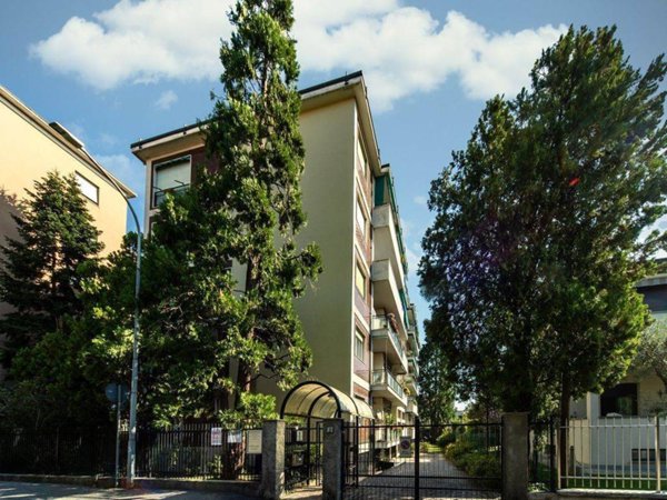 trivano in vendita a Monza