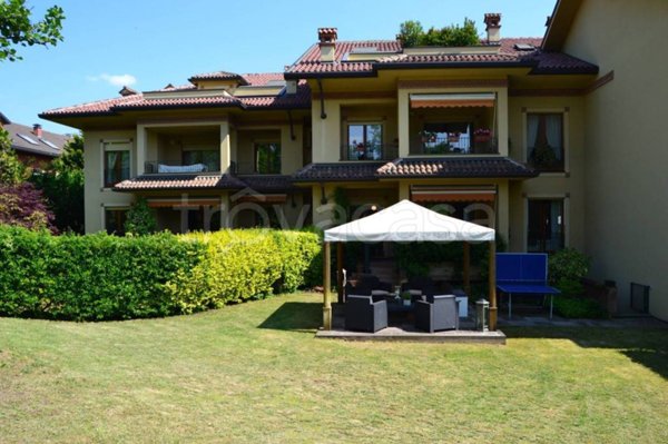 appartamento in vendita a Monza in zona Centro Storico